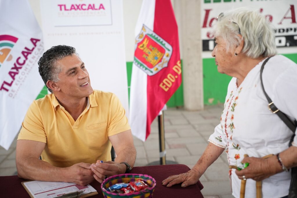 EN IXTULCO LA VOZ DE LA GENTE SE CONVIERTE EN SOLUCIONES CON EL ALCALDE ALFONSO SÁNCHEZ GARCÍA