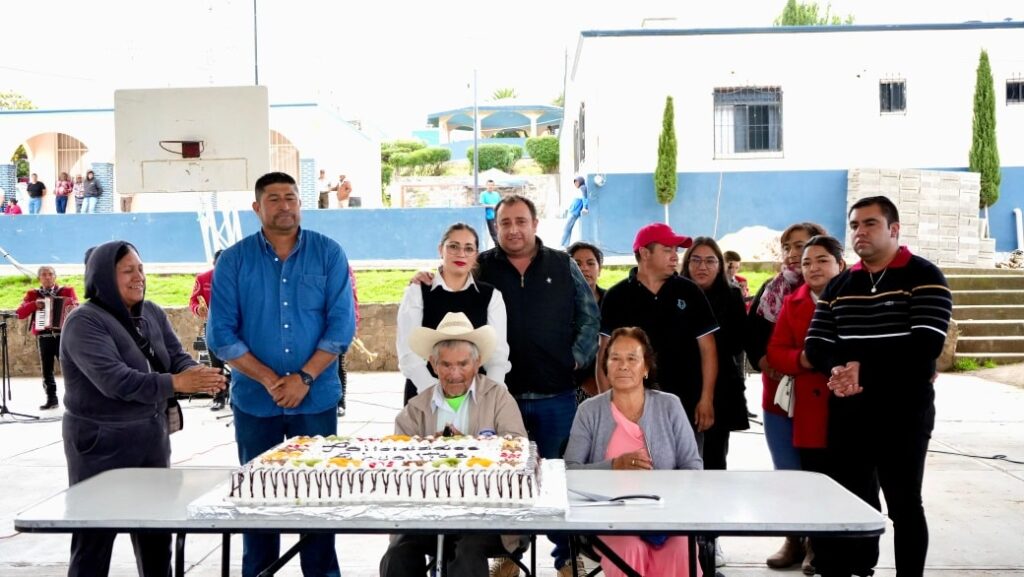 Emiliano Zapata celebra con gran éxito el Día del Adulto Mayor