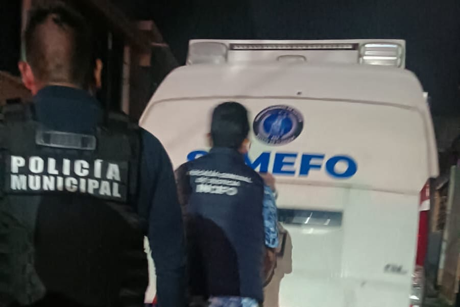POLICÍA MUNICIPAL DE TLAXCALA ATIENDE LLAMADO DE AUXILIO EN SAN GABRIEL CUAUHTLA POR PERSONA SUSPENDIDA A OBJETO FIJO