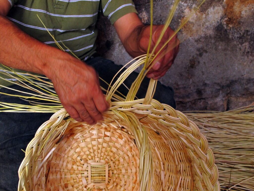 CONVOCA CASA DE LAS ARTESANÍAS AL XIII CONCURSO ESTATAL DE FIBRAS VEGETALES 2025