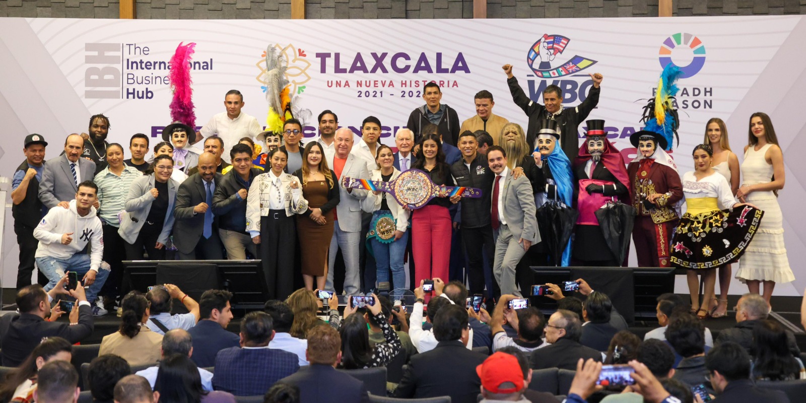 TLAXCALA PROYECTA AL MUNDO SU HISTORIA Y TRADICIÓN ARTESANAL CON EL CINTURÓN “NAHUI HUEY ALTEPEMEH” DEL CONSEJO MUNDIAL DE BOXEO