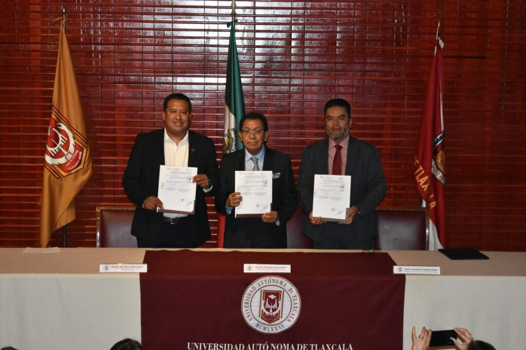 EL CECYTE-EMSAD Y LA UATX ACUERDAN COOPERACIÓN EN DOCENCIA, INVESTIGACIÓN Y EXTENSIÓN UNIVERSITARIA
