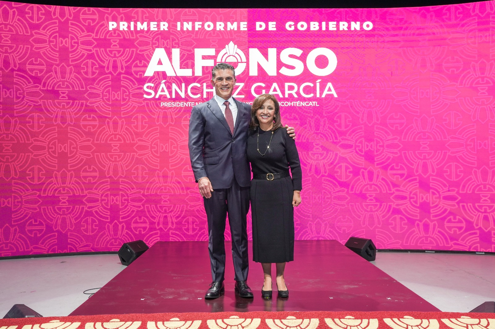 REÚNE ALFONSO SÁNCHEZ GARCÍA A LOS TRES PODERES Y A LA CLASE POLÍTICA ESTATAL Y NACIONAL EN SU PRIMER INFORME