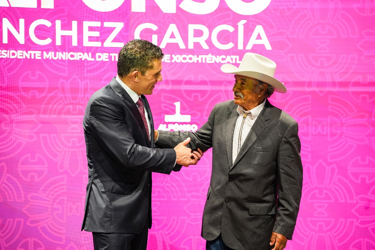 “ES UN PRESIDENTE QUE CUMPLE”, FUE LA VOZ DE LA CIUDADANÍA QUE MARCÓ EL PRIMER INFORME DE GOBIERNO DE ALFONSO SÁNCHEZ GARCÍA