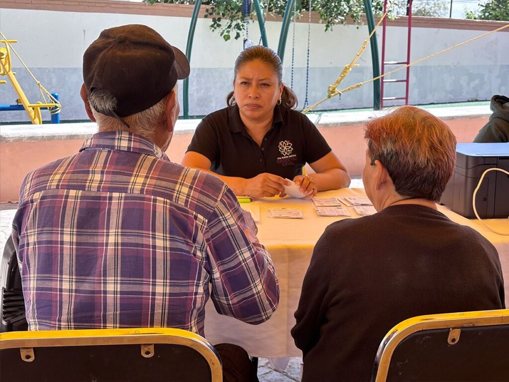 CARAVANA DE SALUD Y SERVICIOS BENEFICIA A MÁS DE 50 PERSONAS EN EL BARRIO DE LA PRECIOSA