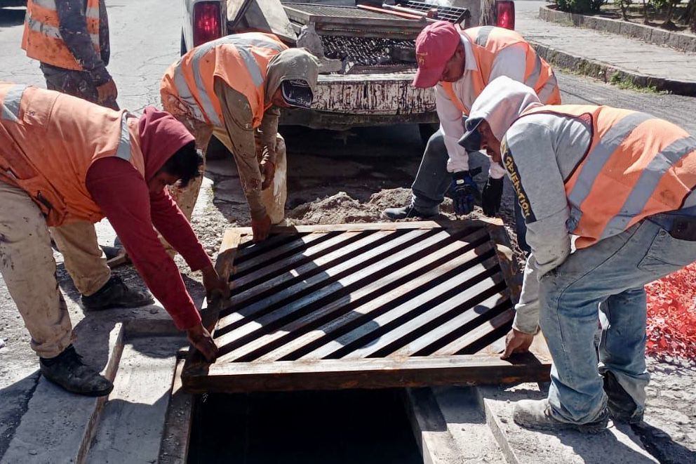 MEJORA AYUNTAMIENTO DE TLAXCALA INFRAESTRUCTURA URBANA CON LA REHABILITACIÓN DE REJILLAS PLUVIALES
