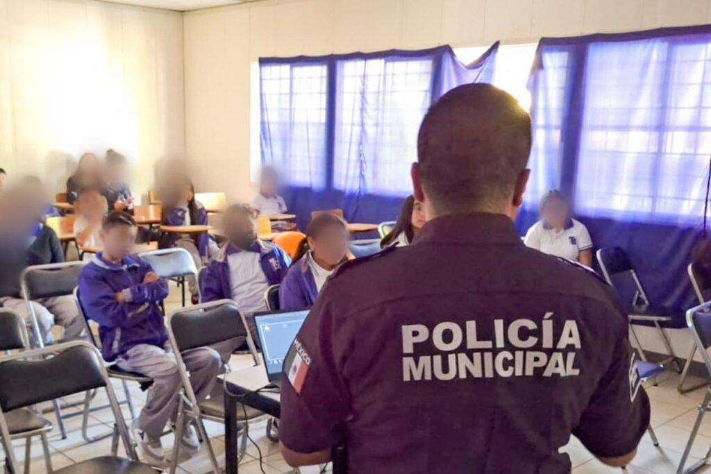 IMPULSA LA POLICÍA MUNICIPAL DE TLAXCALA CULTURA DE PREVENCIÓN CON PLÁTICA SOBRE AUTOCUIDADO ENTRE ESTUDIANTES