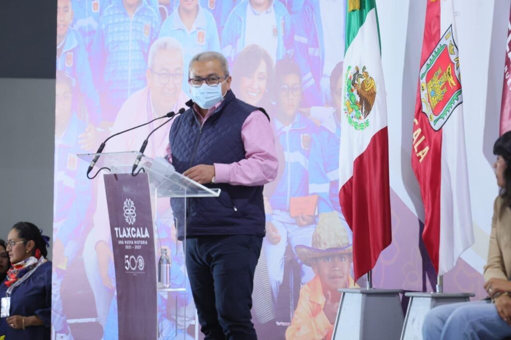 INVIERTE GOBIERNO ESTATAL 18 MDP EN UNIFORMES PARA EDUCACIÓN BÁSICA Y BACHILLERATO