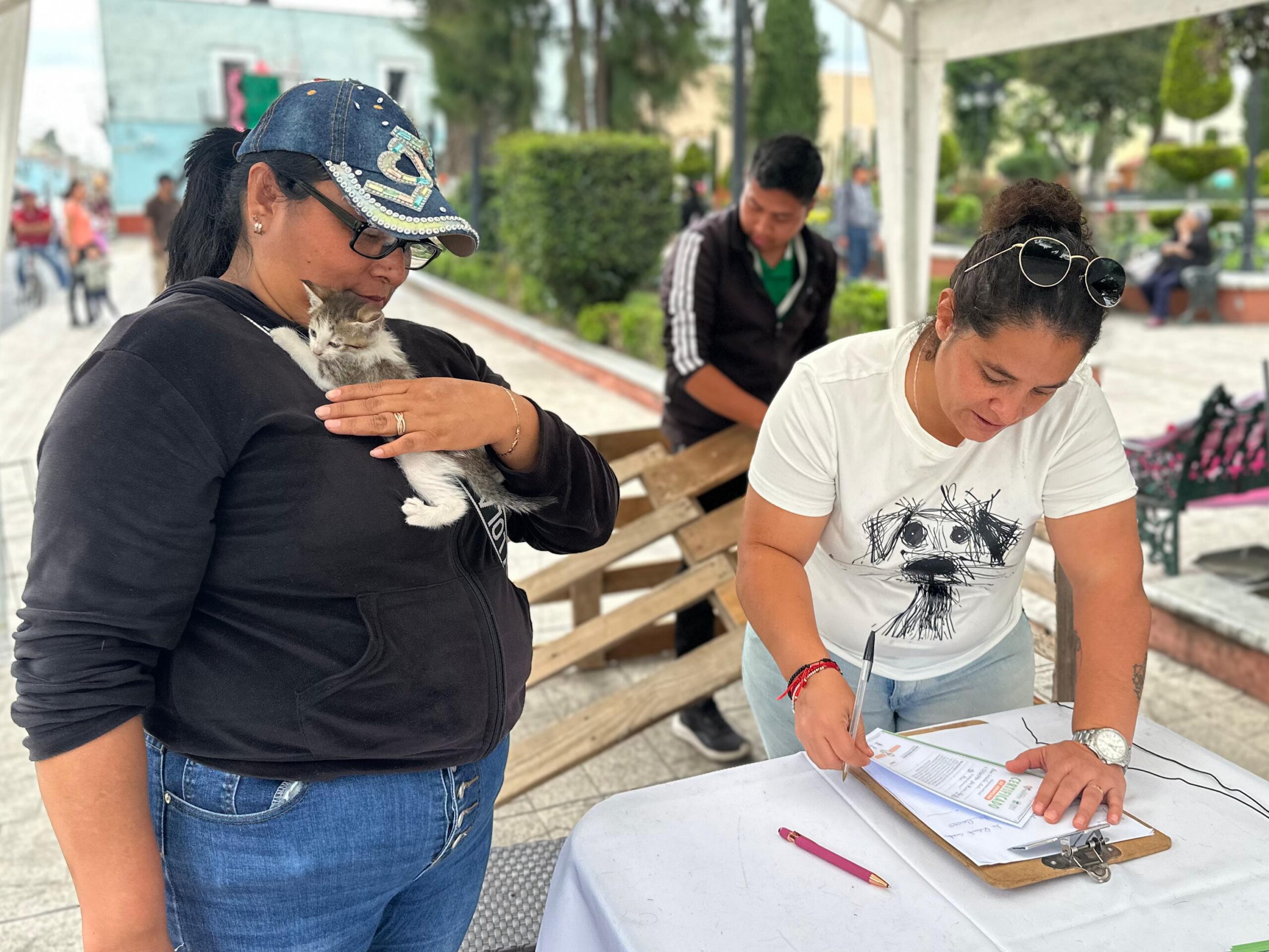 CON LA CAMPAÑA “ADOPTA UN AMIGO” 17 MASCOTAS TIENEN UN NUEVO HOGAR EN HUAMANTLA