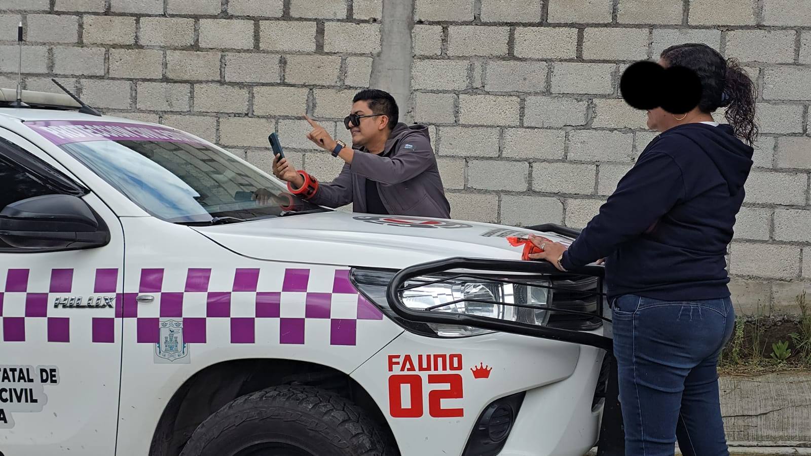 EXALCALDE ARMA ESCÁNDALO EN TLAXCALA: RETIENE CAMIONETA OFICIAL DE PROTECCIÓN CIVIL