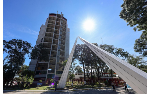 LORENA CUÉLLAR ENTREGA LA TORRE DE RECTORÍA DE LA UATX: SÍMBOLO DE MODERNIDAD, JUSTICIA Y CONOCIMIENTO