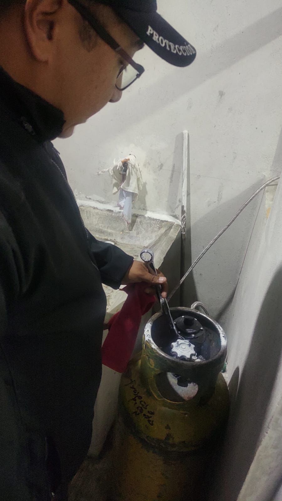 ATIENDE PROTECCIÓN CIVIL DE HUAMANTLA DE MANERA EXITOSA REPORTE POR FUGA DE GAS LP