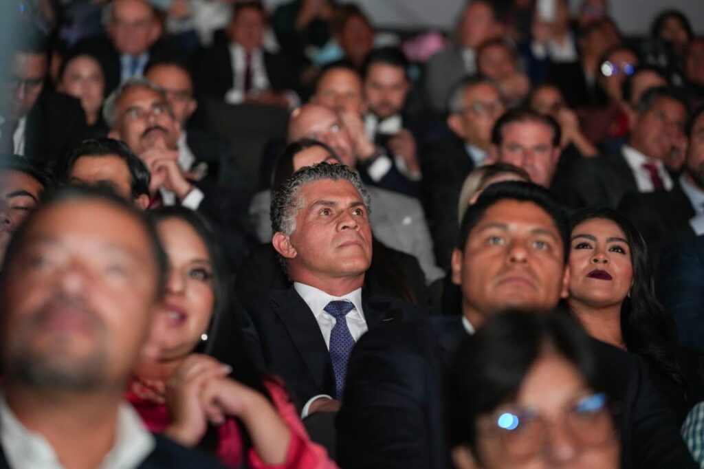 TLAXCALA Y PUEBLA FORTALECEN LAZOS: ALFONSO SÁNCHEZ GARCÍA ASISTE AL PRIMER INFORME DE GOBIERNO DE PEPE CHEDRAUI