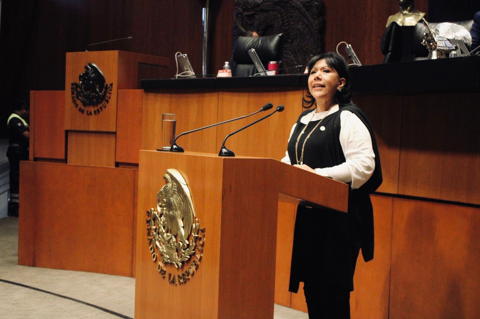 PROPONE ANABELL ÁVALOS DESCONTAR SALARIO A LEGISLADORES QUE NO CUMPLAN CON SU RESPONSABILIDAD