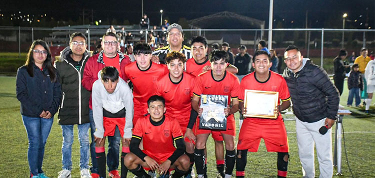 ¡EMOCIÓN TOTAL EN TLAXCO! VIBRANTES FINALES DEL TORNEO DE FUT7 CORONAN A LOS NUEVOS CAMPEONES
