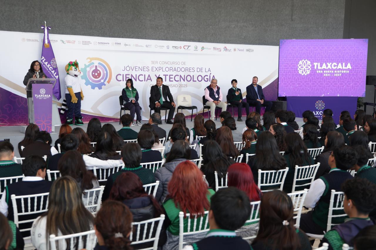 LORENA CUÉLLAR INAUGURA ENCUENTRO CON 200 PROYECTOS QUE IMPULSAN LA CIENCIA Y TECNOLOGÍA EN TLAXCALA