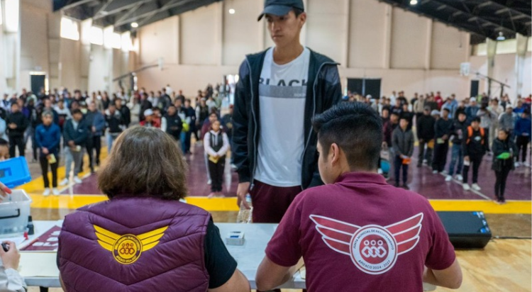 APIZACO REALIZA SORTEO DEL SERVICIO MILITAR NACIONAL PARA JÓVENES DE LA CLASE 2007