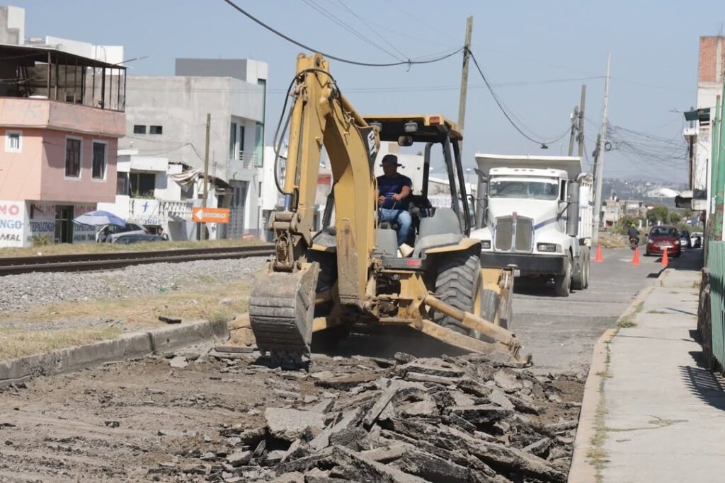 CHIAUTEMPAN INICIA LA REHABILITACIÓN DE LA CALLE FERROCARRIL NORTE TRAS AÑOS DE ABANDONO