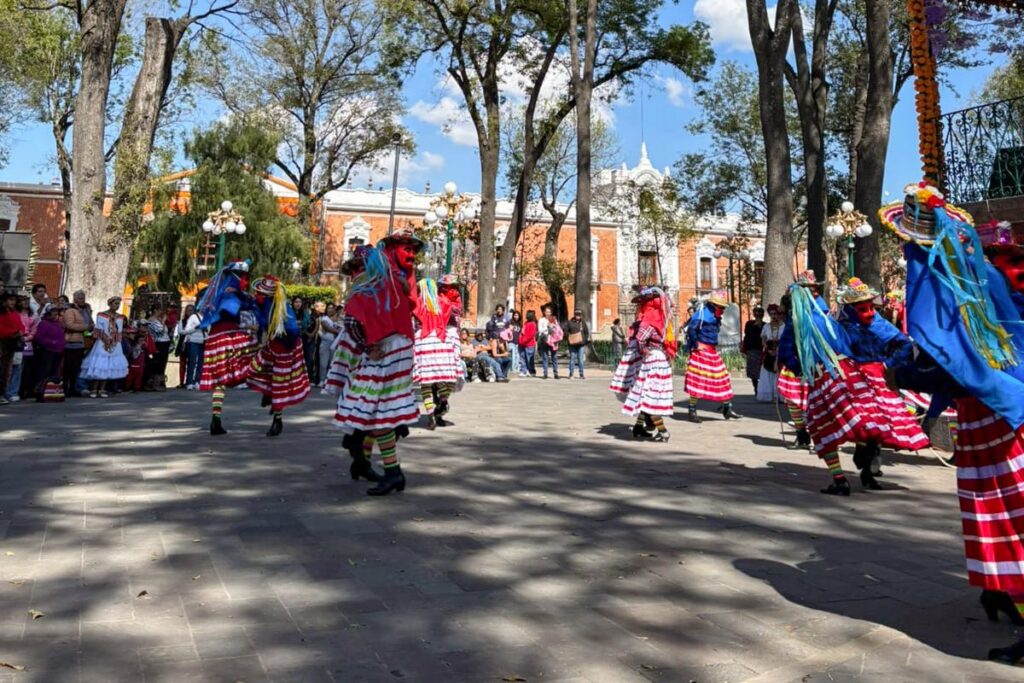 EL AYUNTAMIENTO DE TLAXCALA CELEBRA LA VIDA Y LA MUERTE CON MUESTRA DE BALLET