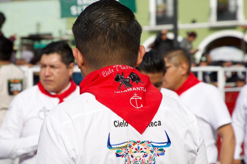 TRADICIÓN QUE LATE FUERTE: HUAMANTLA DISFRUTA EL TERCER ENCIERRO ESTILO PAMPLONA