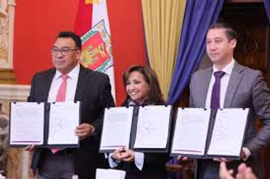 LORENA CUÉLLAR ANUNCIA ORDENAMIENTO INTEGRAL DEL SISTEMA NOTARIAL PARA PROTEGER EL PATRIMONIO DE LOS TLAXCALTECAS
