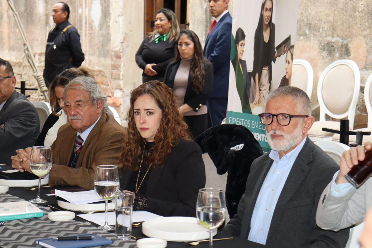 AUTORIDADES ESTATALES Y FEDERALES ACUERDAN FORTALECER EL ACCESO AL CRÉDITO PARA LAS PEQUEÑAS Y MEDIANAS EMPRESAS DE TLAXCALA