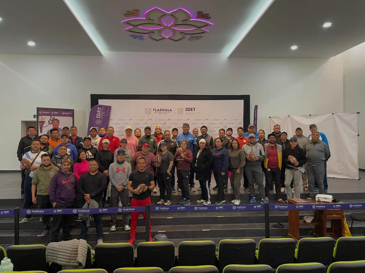 EMPRENDEN JORNADA DE FORMACIÓN DOCENTE EN LA CIUDAD DEPORTIVA DE ALTO RENDIMIENTO