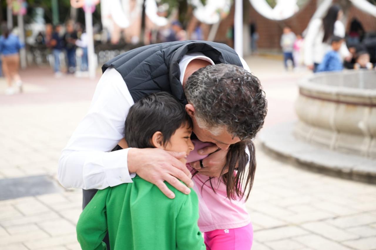 ALFONSO SÁNCHEZ LLEVA SONRISAS A LA CAPITAL: CABALGATA DE REYES ILUMINA TIZATLÁN, OCOTLÁN, CUAUHTLA Y ACUITLAPILCO