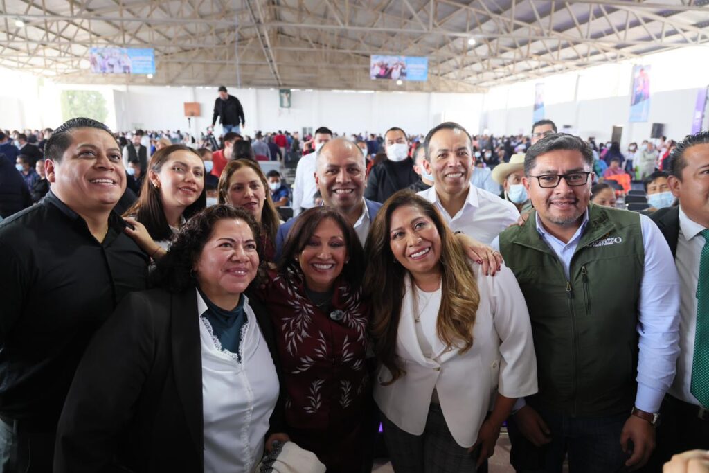 “PRIORIZAMOS LA INVERSIÓN PÚBLICA Y EL BIENESTAR DE LAS FAMILIAS DE LA REGIÓN SUR”: GOBERNADORA