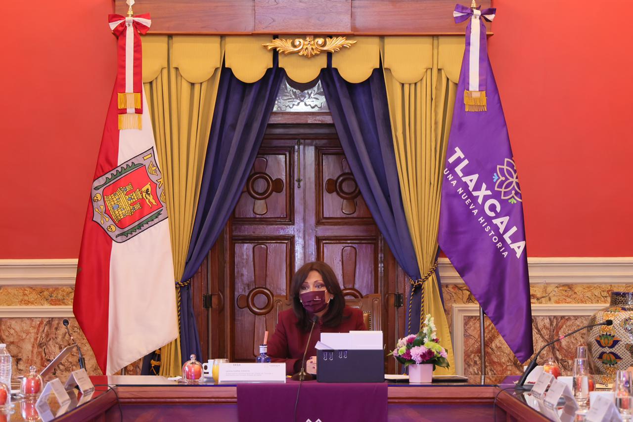 GOBERNADORA LLAMA A REFORZAR VACUNACIÓN PARA MANTENER A TLAXCALA COMO REFERENTE NACIONAL EN SALUD