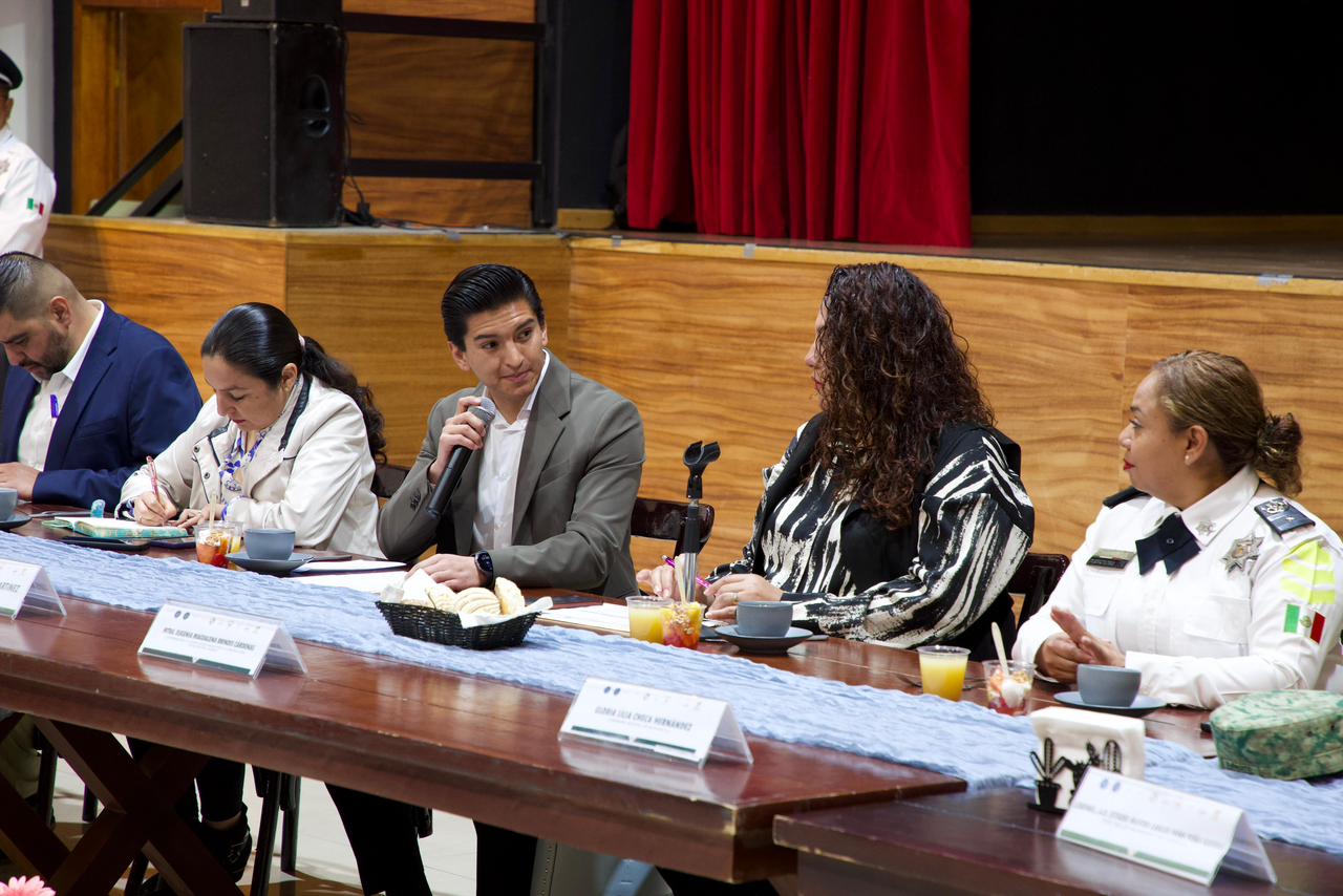 CON REUNIÓN DE SEGURIDAD EN HUAMANTLA SE REFUERZAN ESTRATEGIAS PARA LA PAZ