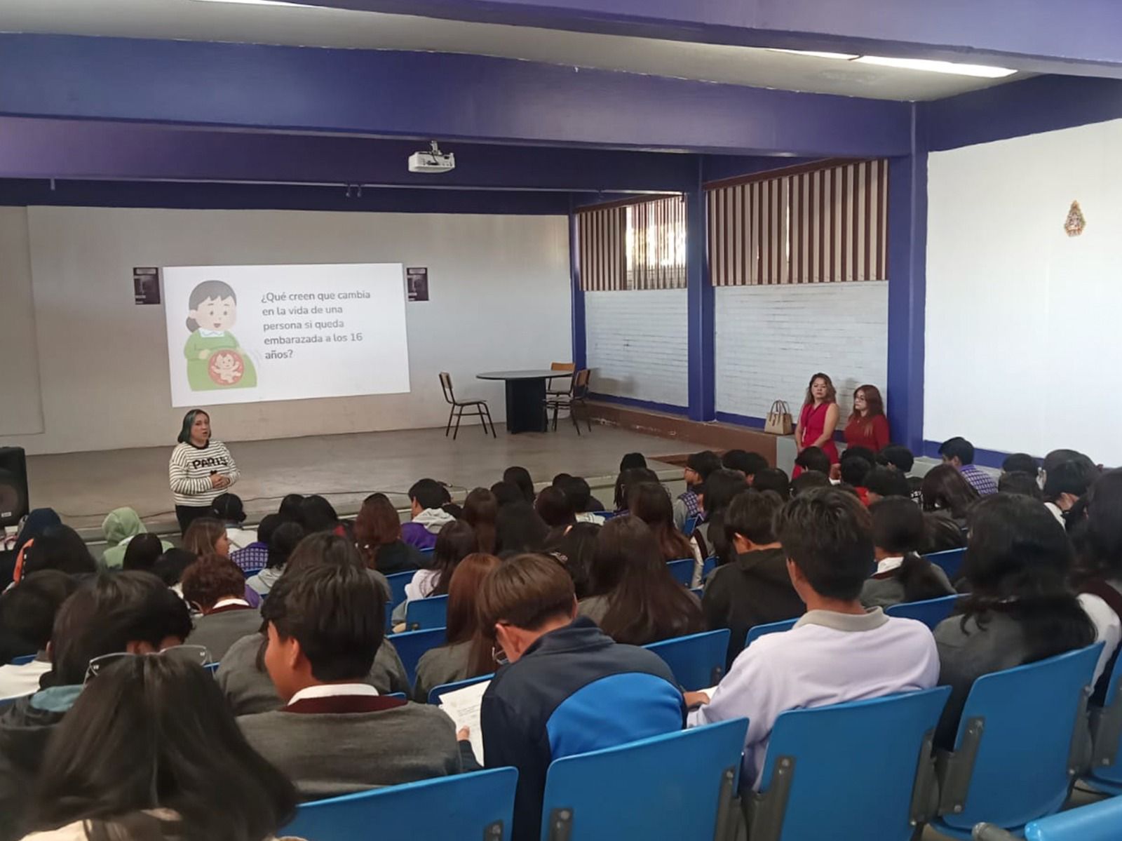 FORTALECEN CONCIENCIA Y AUTONOMÍA EN JÓVENES DEL COBAT 02 CON PLÁTICA SOBRE PREVENCIÓN DEL EMBARAZO ADOLESCENTE