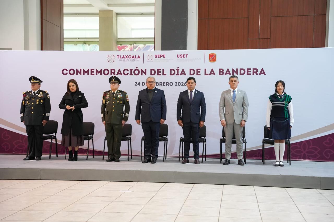 ASISTE ALCALDE ALFONSO SÁNCHEZ GARCÍA A LA CONMEMORACIÓN DEL DÍA DE LA BANDERA EN CEREMONIA OFICIAL