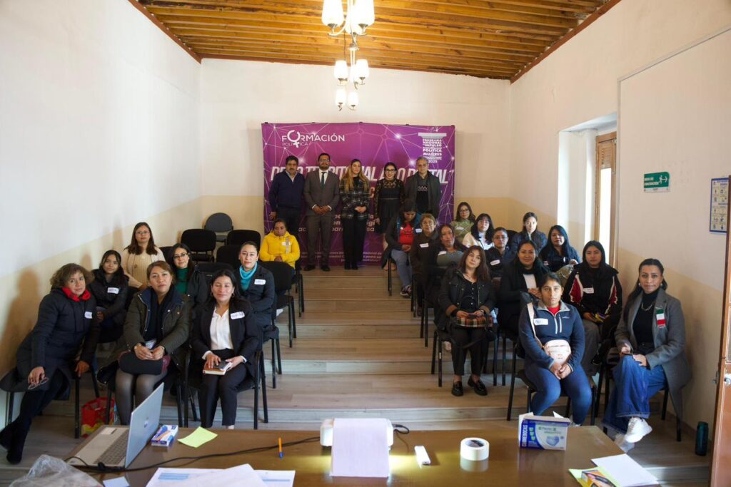 HUAMANTLA IMPULSA EL LIDERAZGO FEMENINO CON CAPACITACIÓN QUE FORTALECE LA PARTICIPACIÓN POLÍTICA DE LAS MUJERES