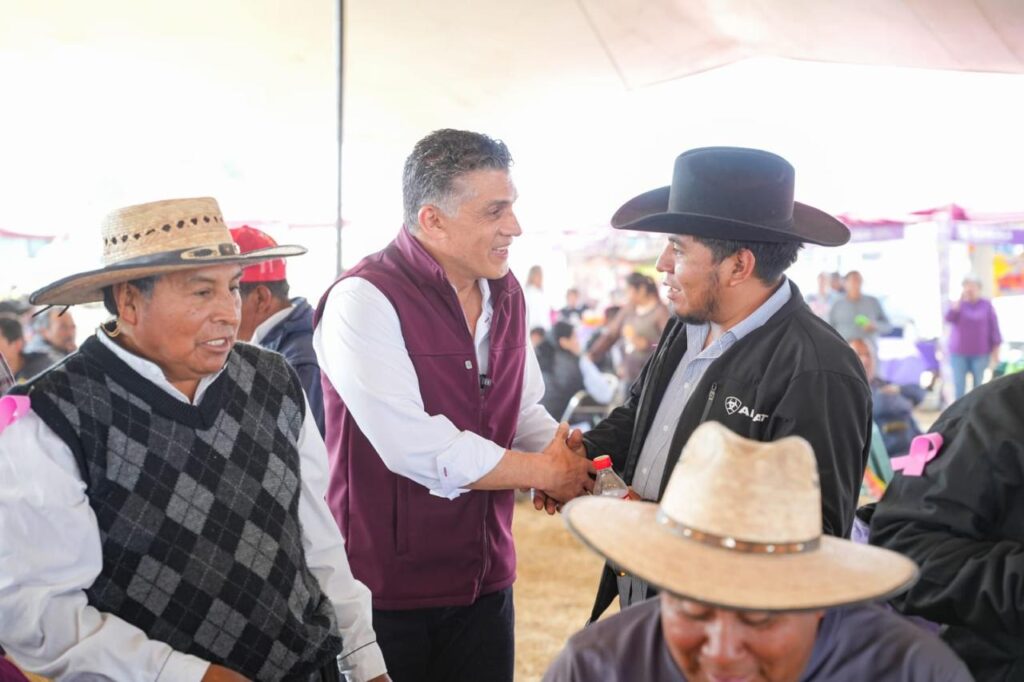 DESDE LA AAMTLAX ESTAMOS TRABAJANDO PARA ATENUAR LAS DIFICULTADES QUE SE ENFRENTAN EN EL CAMPO: ALFONSO SÁNCHEZ GARCÍA
