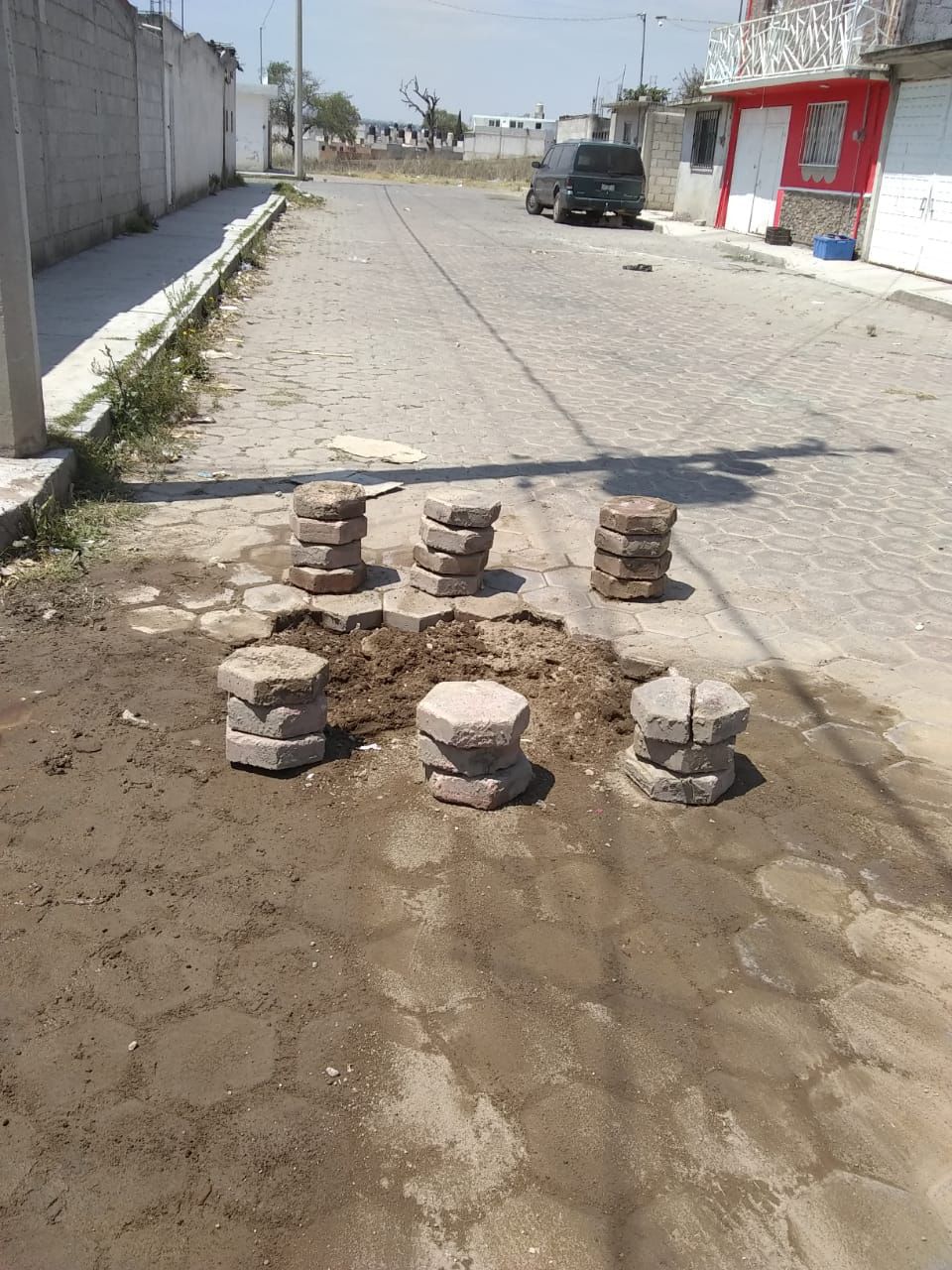 CAPAMH MANTIENE TRABAJOS PERMANENTES DE MANTENIMIENTO Y ATENCIÓN EN LA RED DE AGUA POTABLE