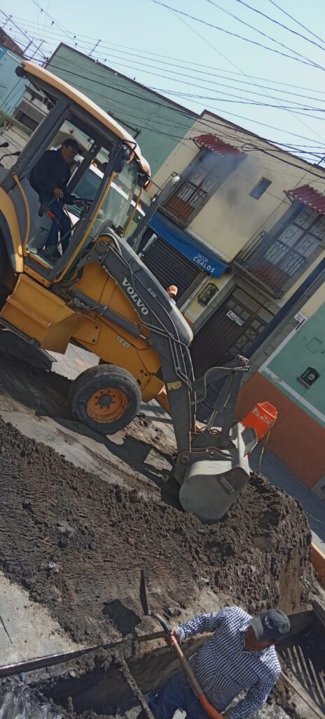CAPAMH REALIZA TRABAJOS DE MANTENIMIENTO Y ATENCIÓN EN DISTINTOS PUNTOS DE HUAMANTLA