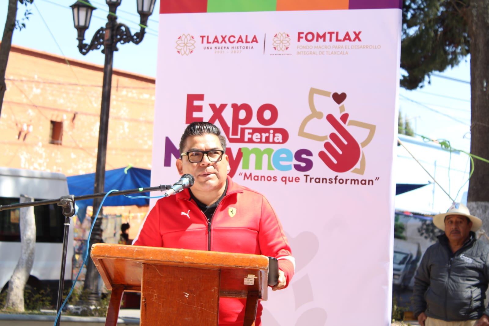 FERIA “MANOS QUE TRANSFORMAN” DEL FOMTLAX IMPULSA ECONOMÍA LOCAL EN TETLA DE LA SOLIDARIDAD