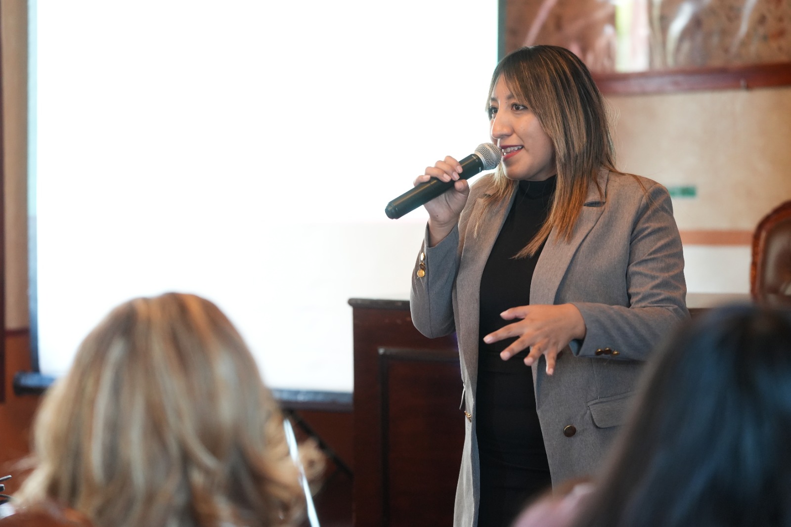 GOBIERNO MUNICIPAL DE TLAXCALA PRESENTÓ LA CONFERENCIA RETOS Y PERSPECTIVA DE LA POLÍTICA MUNICIPAL HACIA LAS MUJERES