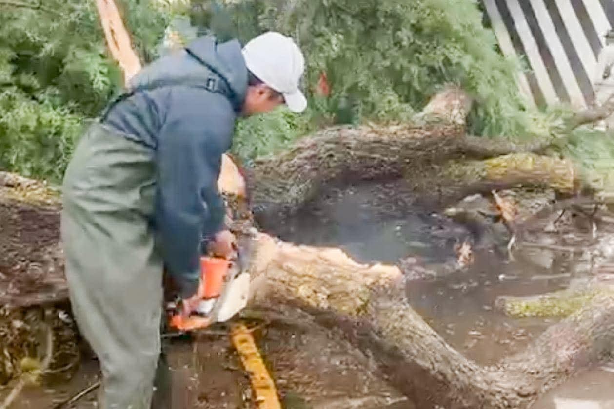 BRIGADAS DE “MÁS TERRITORIO Y MENOS ESCRITORIO” RESPONDEN ANTE NUEVA PRECIPITACIÓN PLUVIAL Y REPORTAN MÍNIMAS AFECTACIONES EN LA CAPITAL