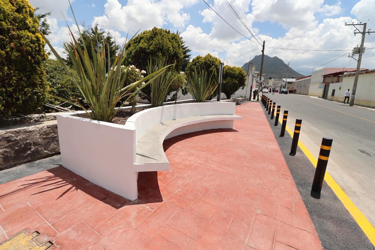 EN GIRA POR CUAXOMULCO GOBERNADORA INAUGURA CINCO OBRAS