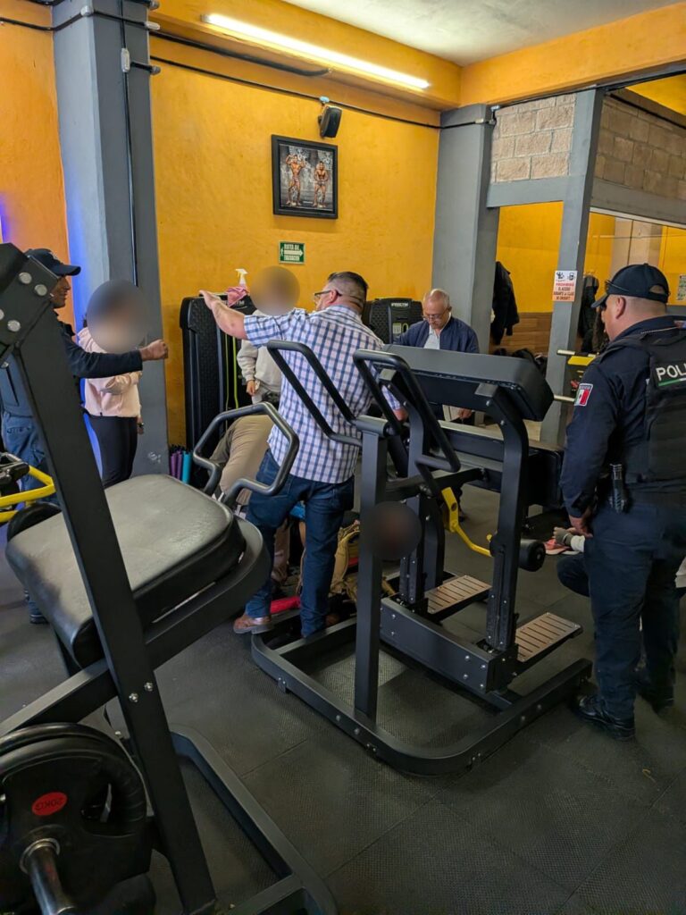 ATIENDEN CUERPOS DE SEGURIDAD REPORTE DE PERSONA LESIONADA EN GIMNASIO DE HUAMANTLA
