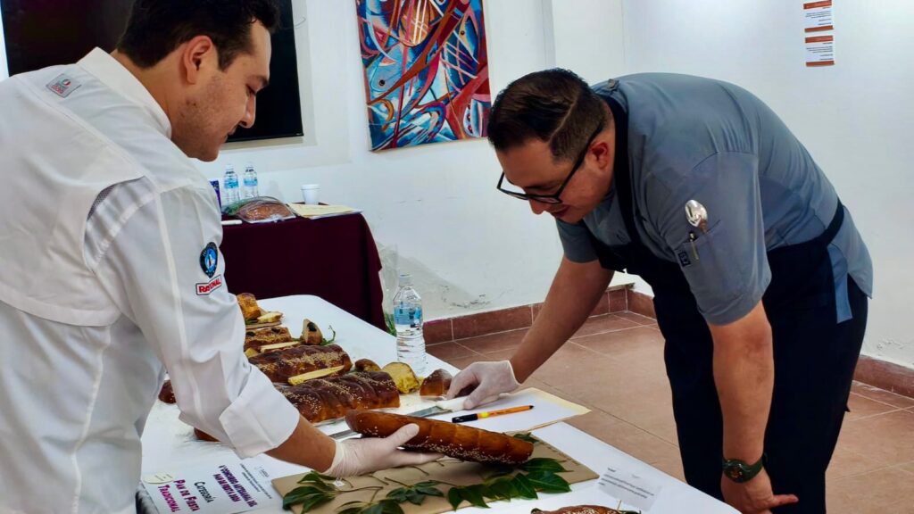 21 PIEZAS COMPITEN EN CONCURSO ESTATAL QUE FORTALECE TRADICIÓN DEL PAN DE FIESTA EN TLAXCALA