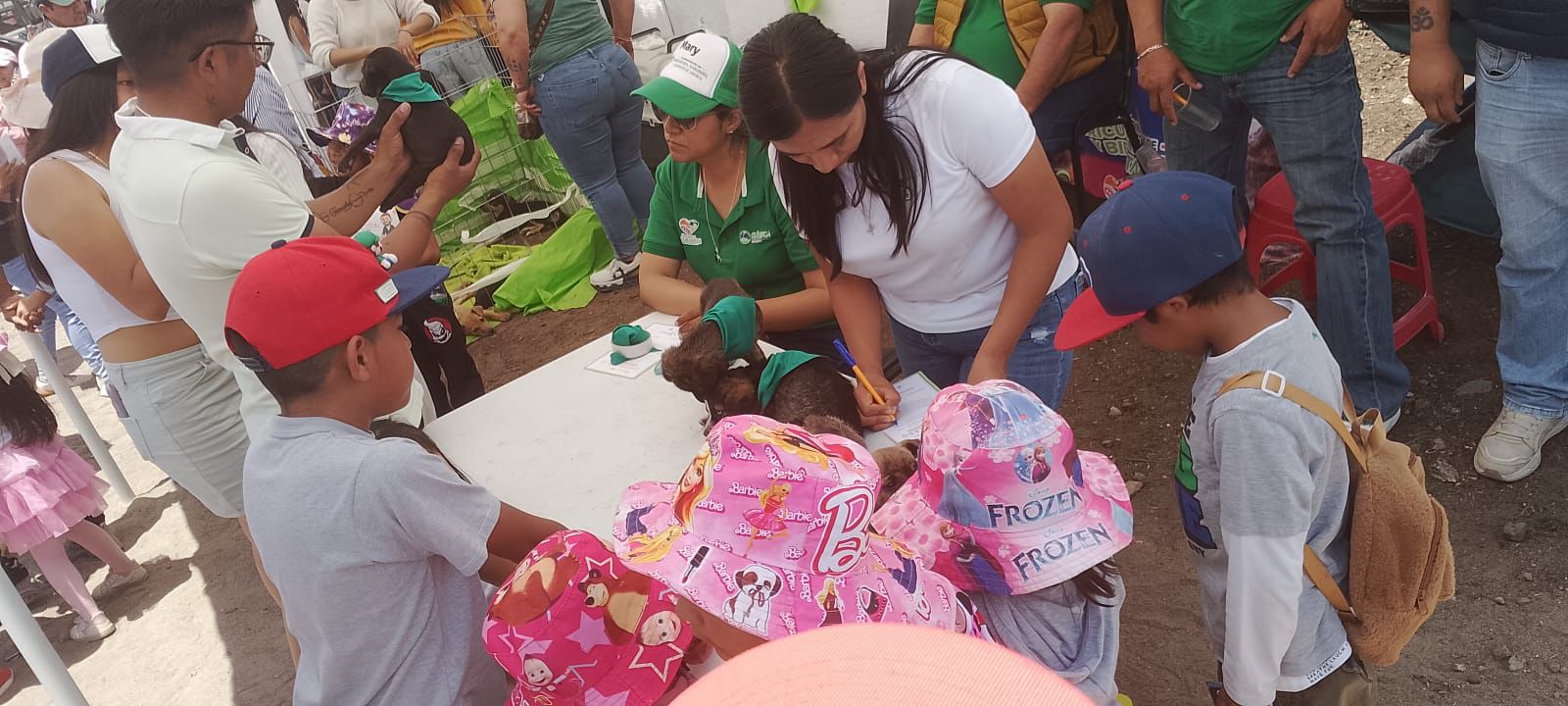 HUAMANTLA PROMUEVE LA ADOPCIÓN RESPONSABLE DURANTE EL FESTIVAL DE LA NIÑEZ