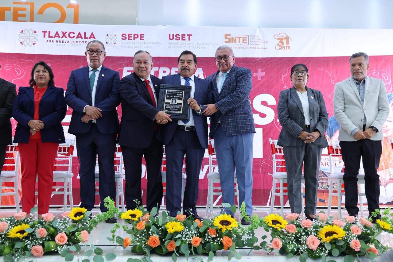 RECONOCE GOBIERNO DEL ESTADO A MAESTROS TLAXCALTECAS DE LA SECCIÓN 31 DEL SNTE.