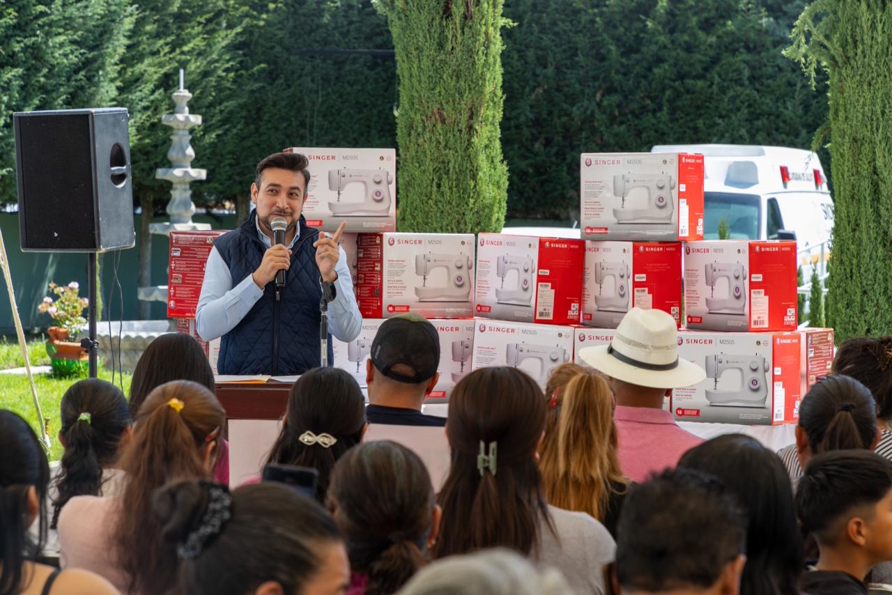 HUAMANTLA FORTALECE EL BIENESTAR DE LAS FAMILIAS CON ENTREGA DE LENTES, APOYOS FUNCIONALES Y CAPACITACIÓN