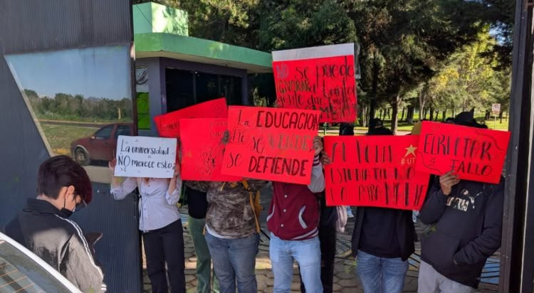  ¡ESTALLA LA CRISIS EN LA UTT! ESTUDIANTES SE UNEN AL PARO Y EXIGEN LA SALIDA DEL RECTOR LENIN CALVA