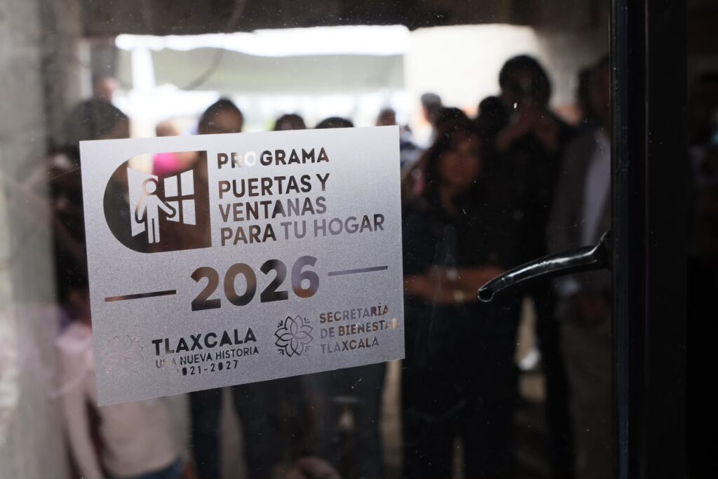 TRANSFORMA GOBIERNO LA VIDA DE LAS FAMILIAS CON EL PROGRAMA PUERTAS Y VENTANAS PARA TU HOGAR 2026