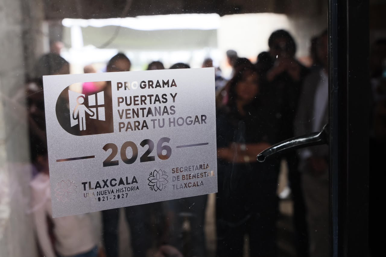 TRANSFORMA GOBIERNO LA VIDA DE LAS FAMILIAS CON EL PROGRAMA PUERTAS Y VENTANAS PARA TU HOGAR 2026