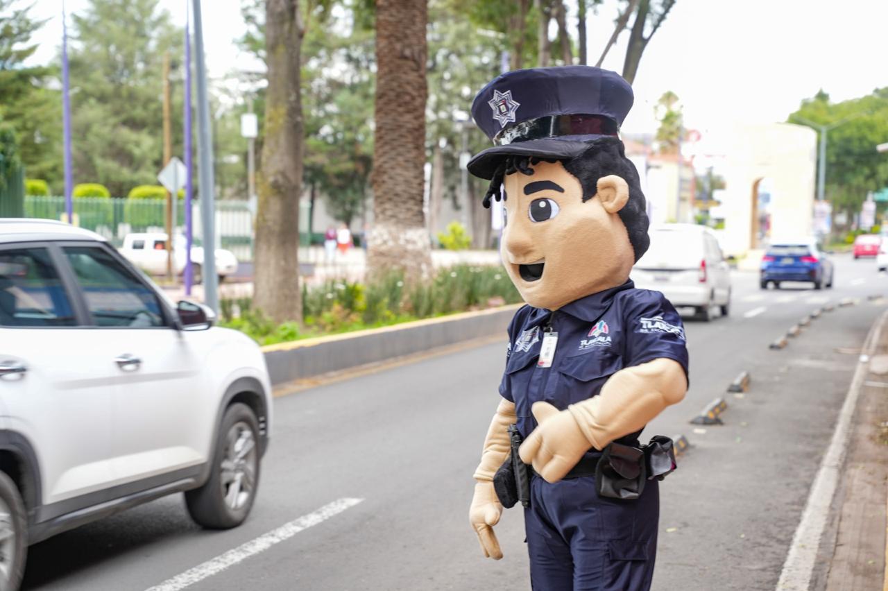 ALFONSO SÁNCHEZ GARCÍA FORTALECE LA SEGURIDAD CON RECORRIDOS DE PROXIMIDAD Y DIÁLOGO DIRECTO CON COMERCIANTES